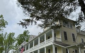 The Balsam Mountain Inn